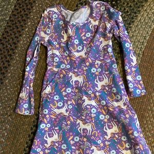 Girls dress